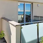 2 Bedroom Gorgeous In Appartement Rtina