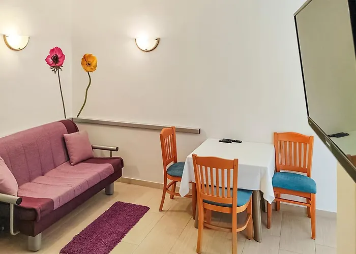Awesome In With Kitchen