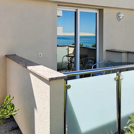 Awesome In With Kitchen Apartment Rtina