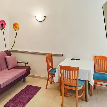 Awesome In With Kitchen