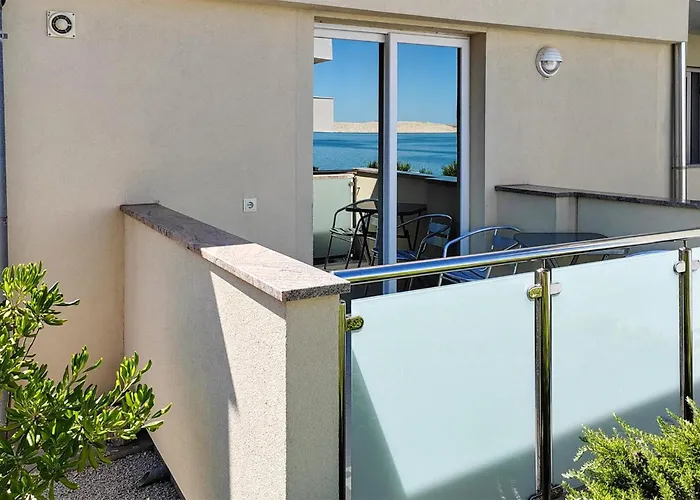 Awesome In With Kitchen Apartament Rtina
